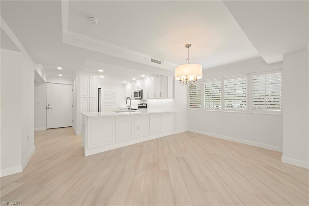 200 Periwinkle Way 111 Property Photo 12