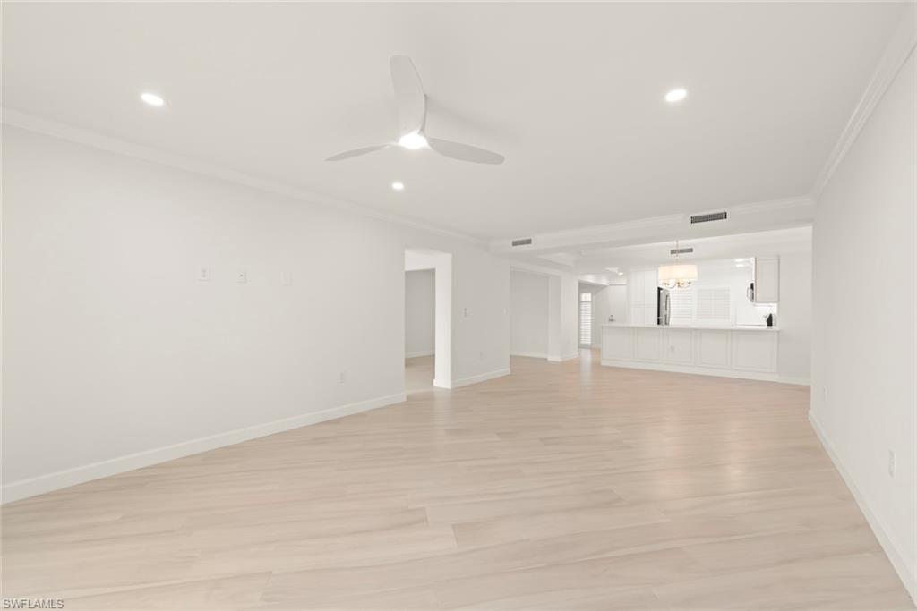 200 Periwinkle Way 111 Property Photo 14