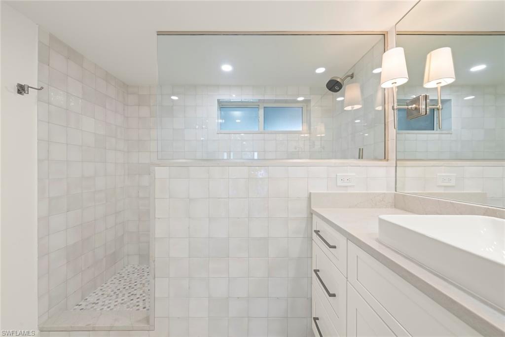 200 Periwinkle Way 111 Property Photo 30