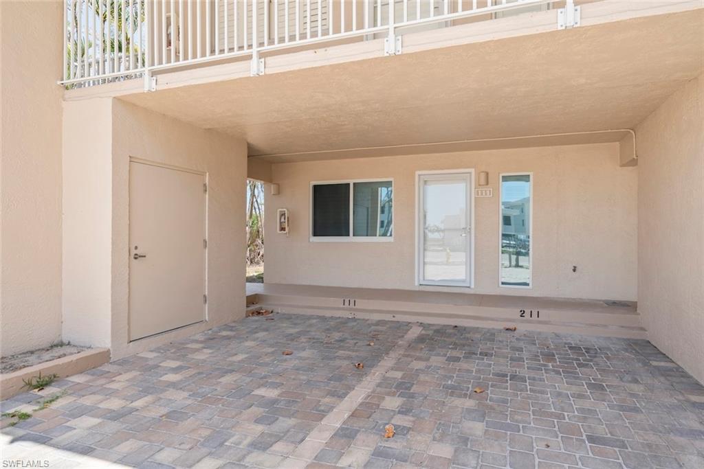 200 Periwinkle Way 111 Property Photo 40