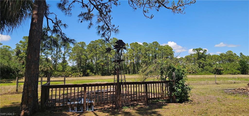 8051 Primrose Blvd Property Photo 25