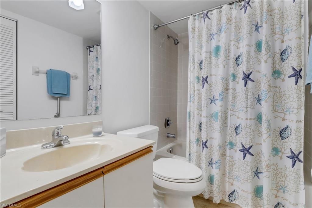 5985 Bloomfield Cir D203 Property Photo 19