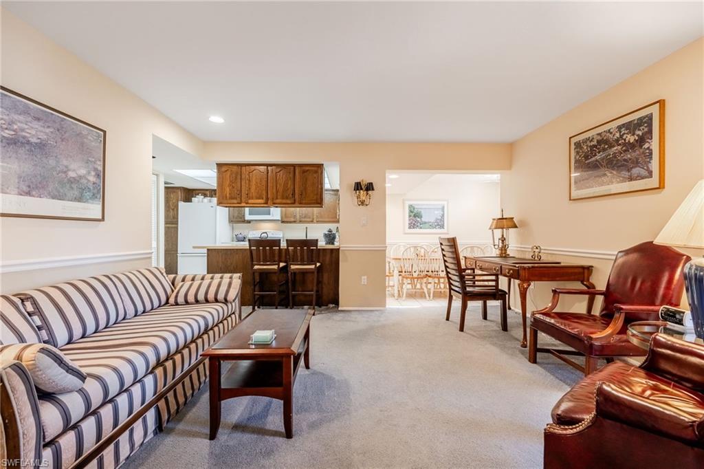 4671 S Landings Dr Property Photo 3
