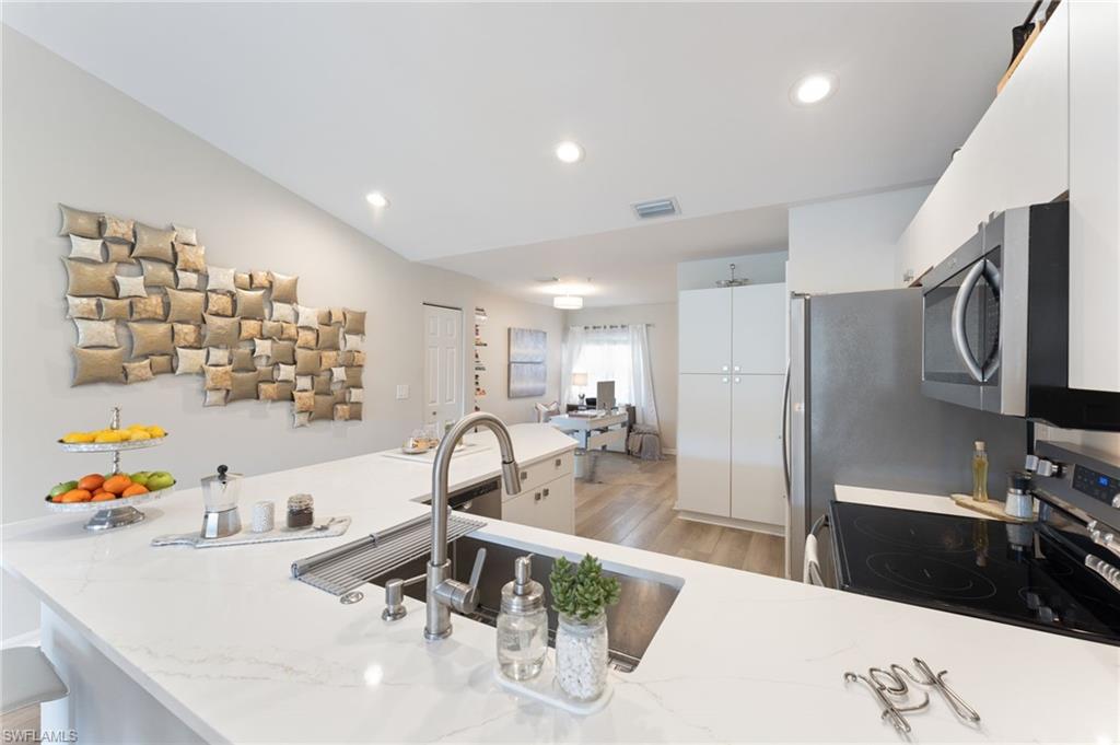 5045 Cedar Springs Dr # 203 Property Photo 1