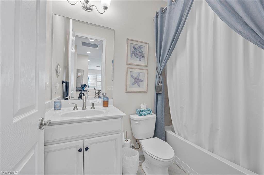 26205 Palace Ln # 202 Property Photo 11