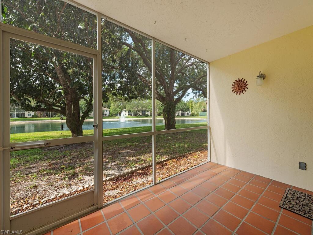 220 Timber Lake Cir # B102 Property Photo