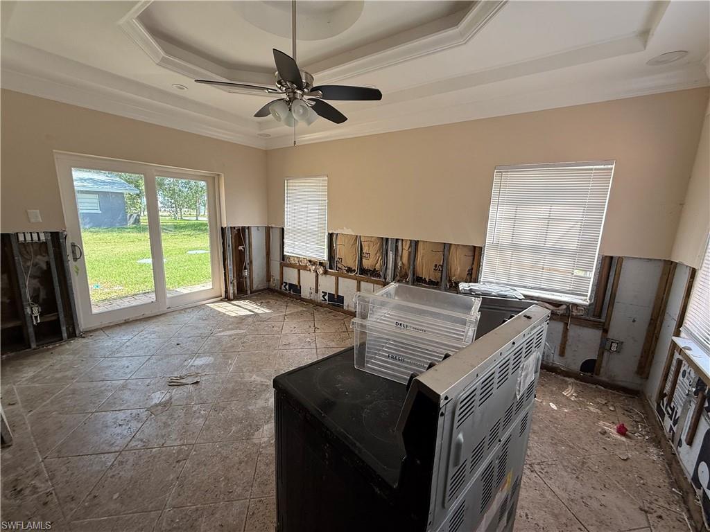142 Peace Island Dr Property Photo 6