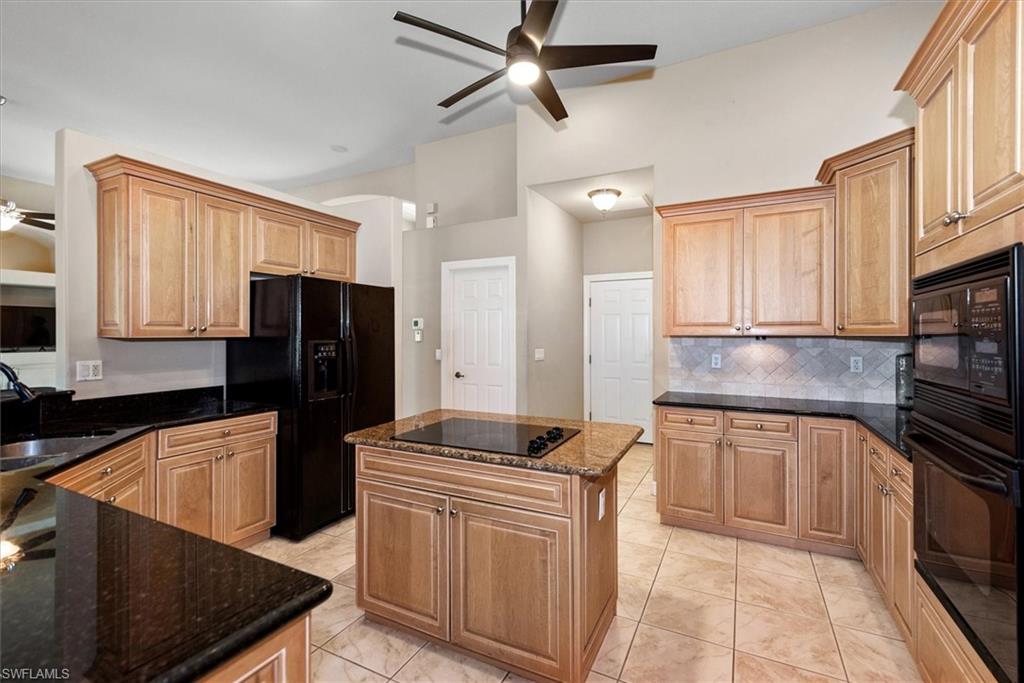 2215 Sw 45th Ter Property Photo 18