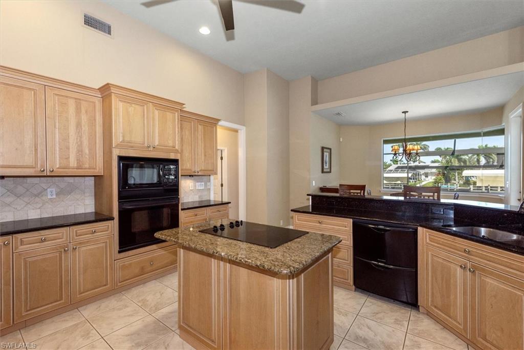 2215 Sw 45th Ter Property Photo 19