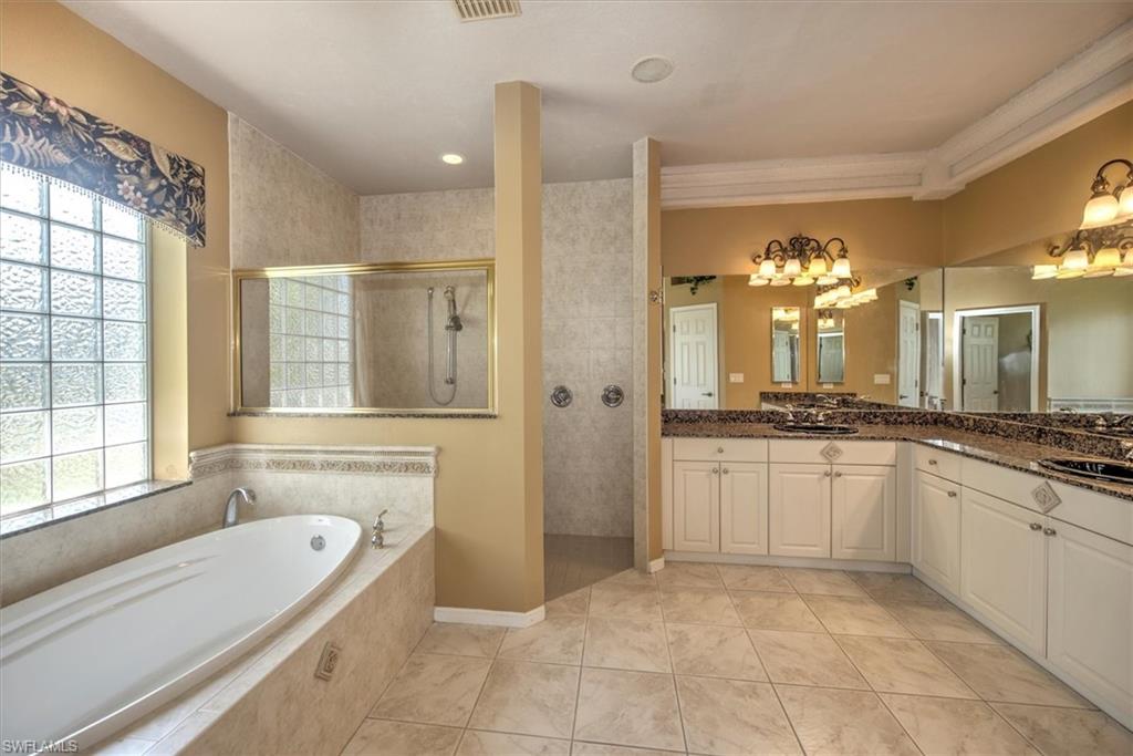 2215 Sw 45th Ter Property Photo 25