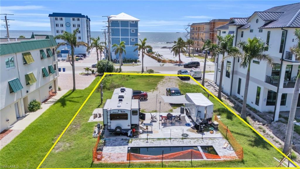775 Estero Blvd Property Photo 15