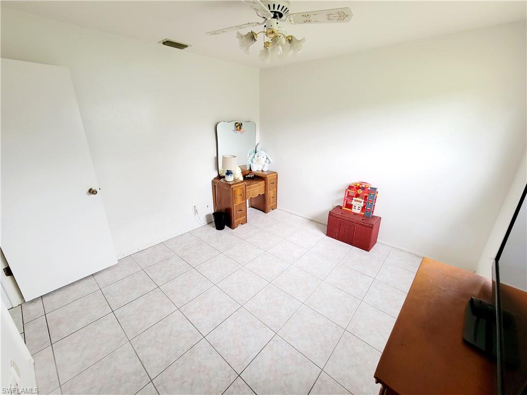 404 Roosevelt Ave Property Photo 30