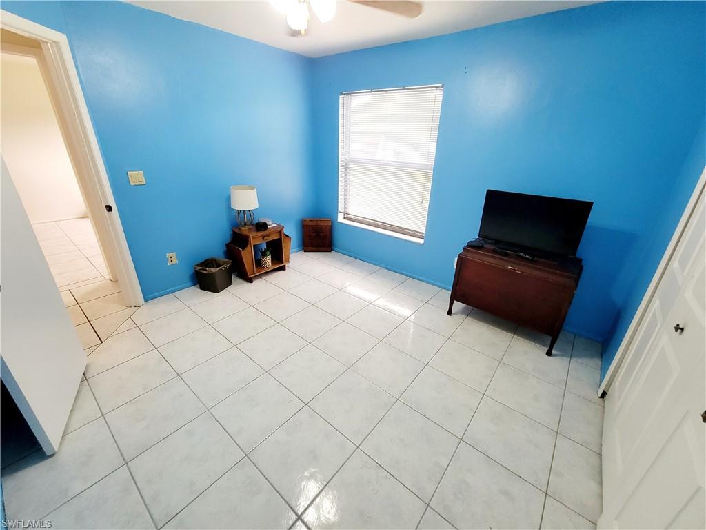 404 Roosevelt Ave Property Photo 32