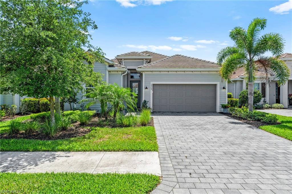 5969 Berwick Ln Property Photo 3