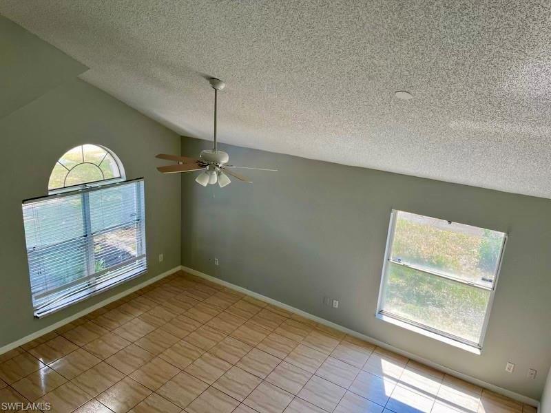 17040 Woodcrest Way Property Photo 7