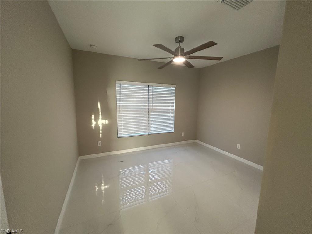 2601 Ne Juanita Pl Property Photo 7