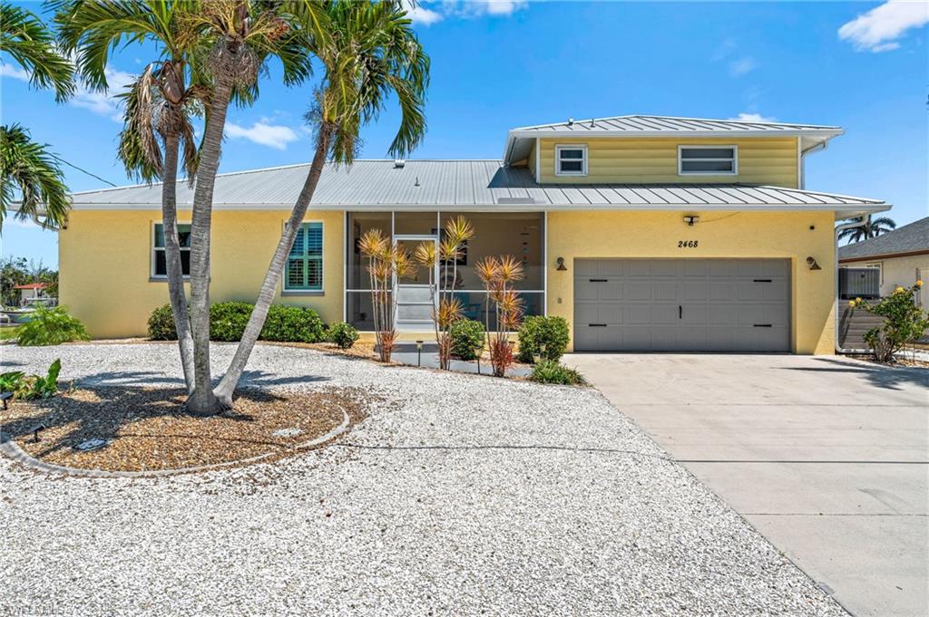 2468 Sapodilla Ln Property Photo 2