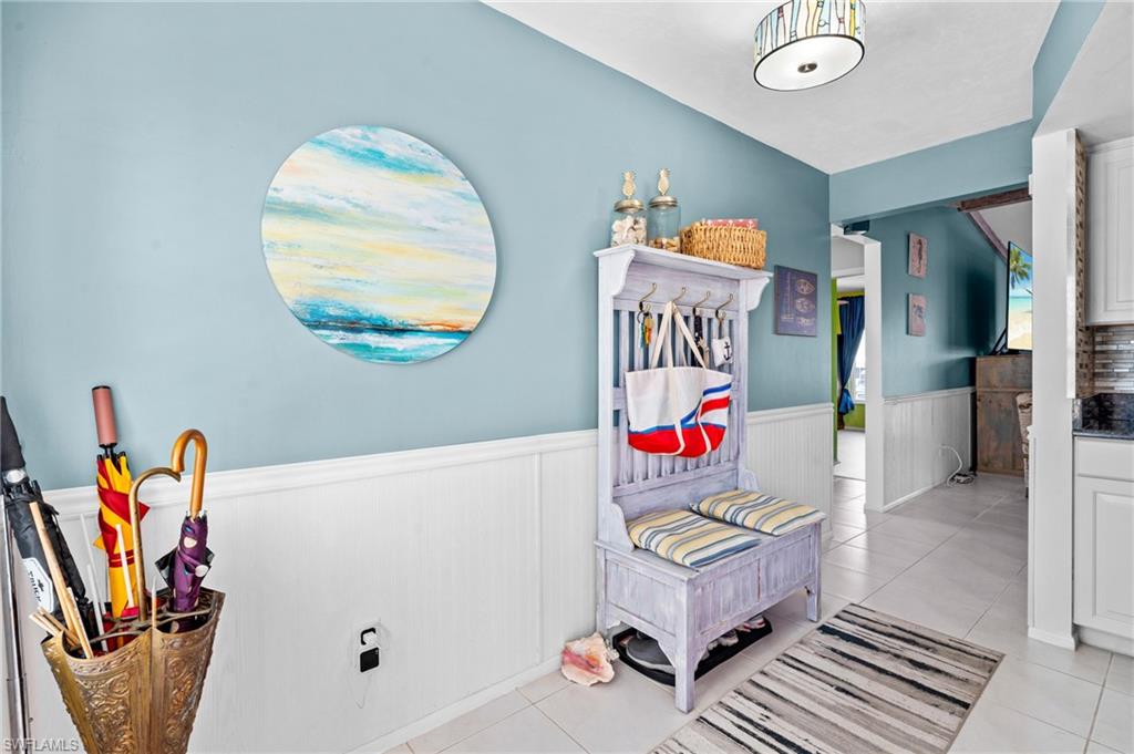 2468 Sapodilla Ln Property Photo 4
