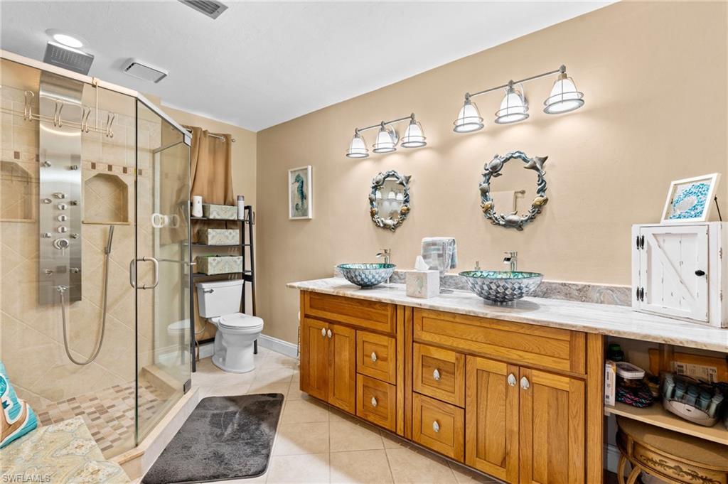 2468 Sapodilla Ln Property Photo 22
