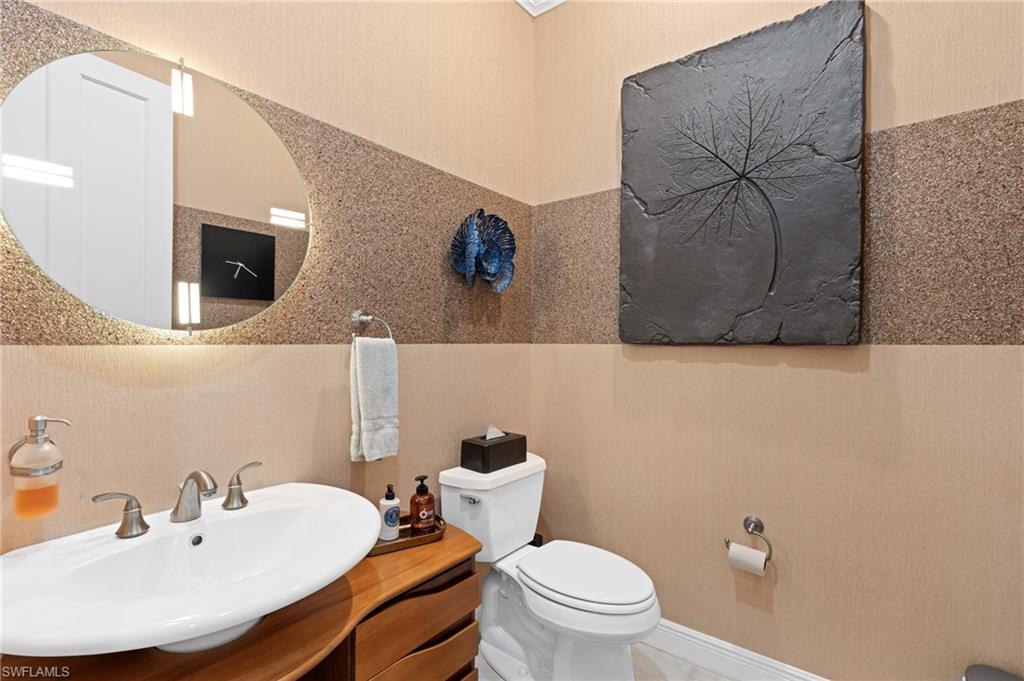 933 Barcarmil Way Property Photo 37