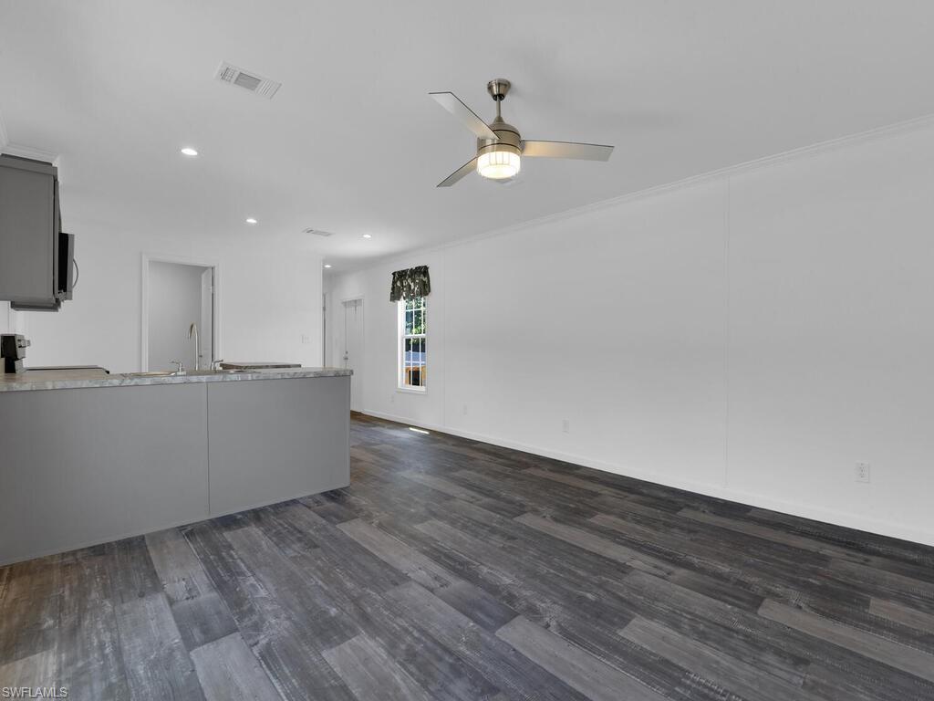 21190 Cypress Park Cir Property Photo 2