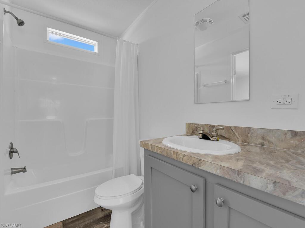 21190 Cypress Park Cir Property Photo 10