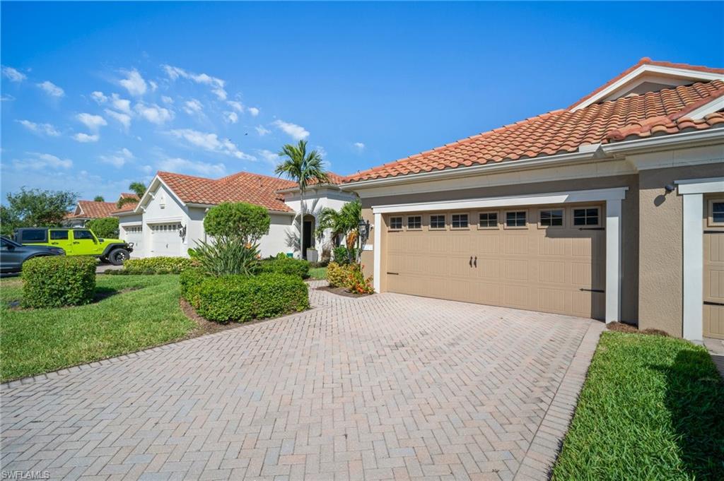 4514 Mystic Blue Way Property Photo 3