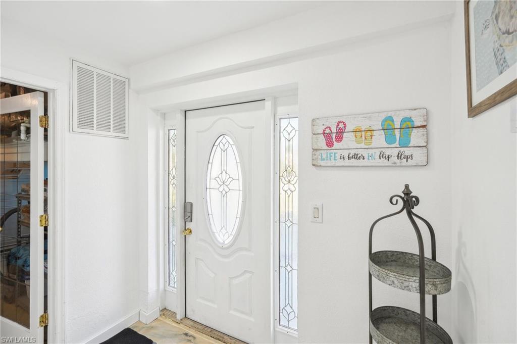 2885 Triggerfish St Property Photo 4