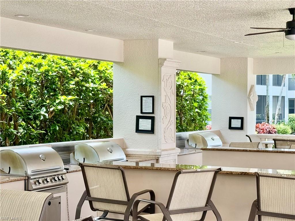 584 Avellino Isles Cir # 19102 Property Photo 21