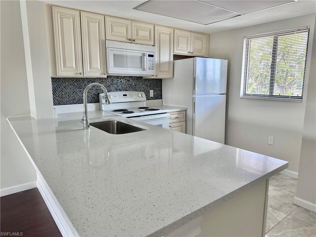 4790 S Cleveland AVE # 1605 Property Photo 1