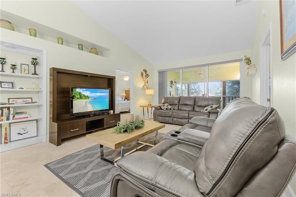 8043 Glen Abbey Cir Property Photo 8