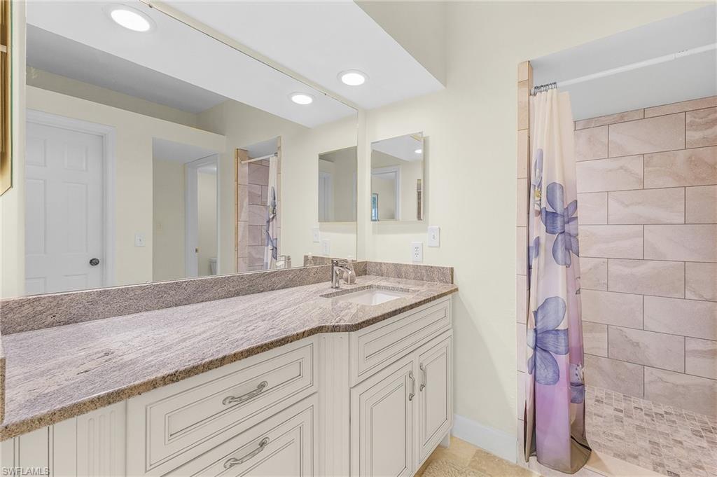 8043 Glen Abbey Cir Property Photo 18