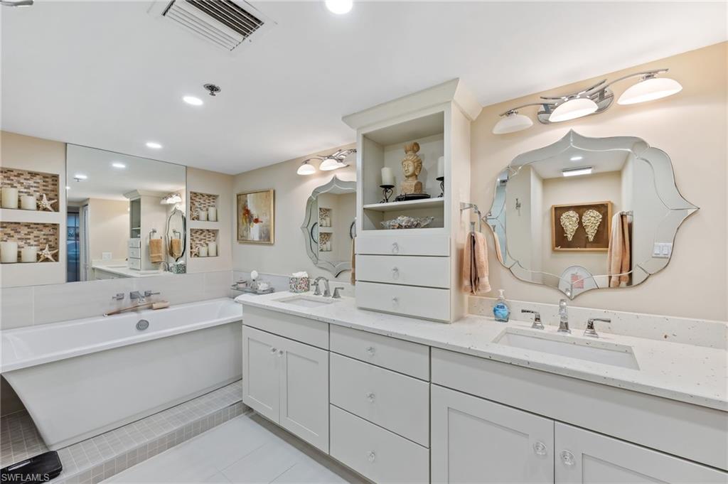 6361 Pelican Bay Blvd # 605 Property Photo 20