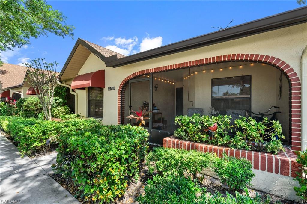10790 Regent Cir # 406 Property Photo 1