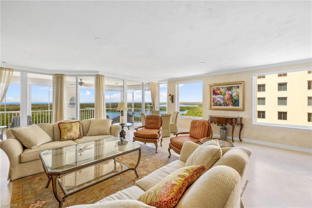 435 Dockside Dr # A804 Property Photo 9