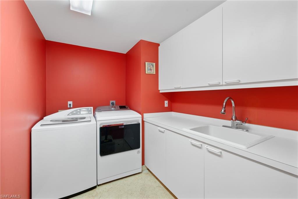435 Dockside Dr # A804 Property Photo 37