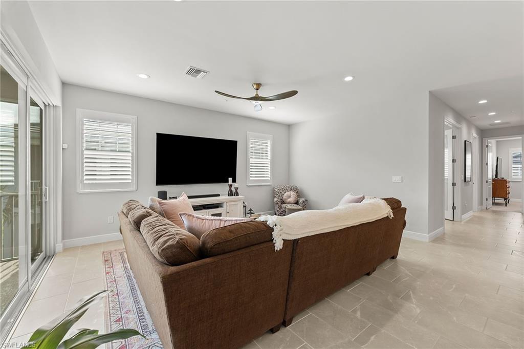 2620 Seychelles Cir # 1308 Property Photo 15