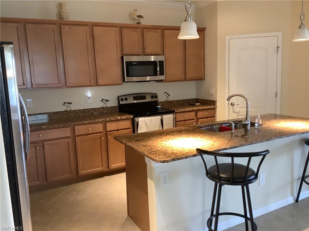 11422 Icarus Cir Property Photo 5