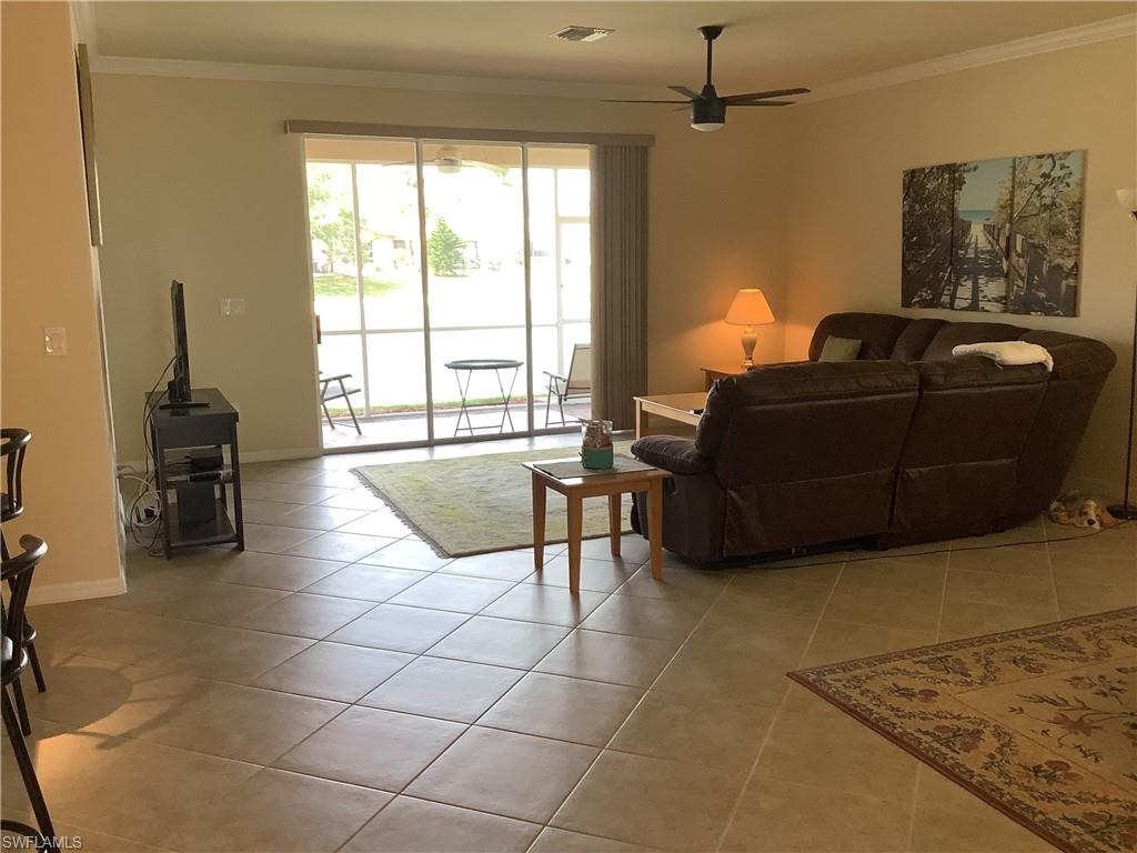 11422 Icarus Cir Property Photo 8