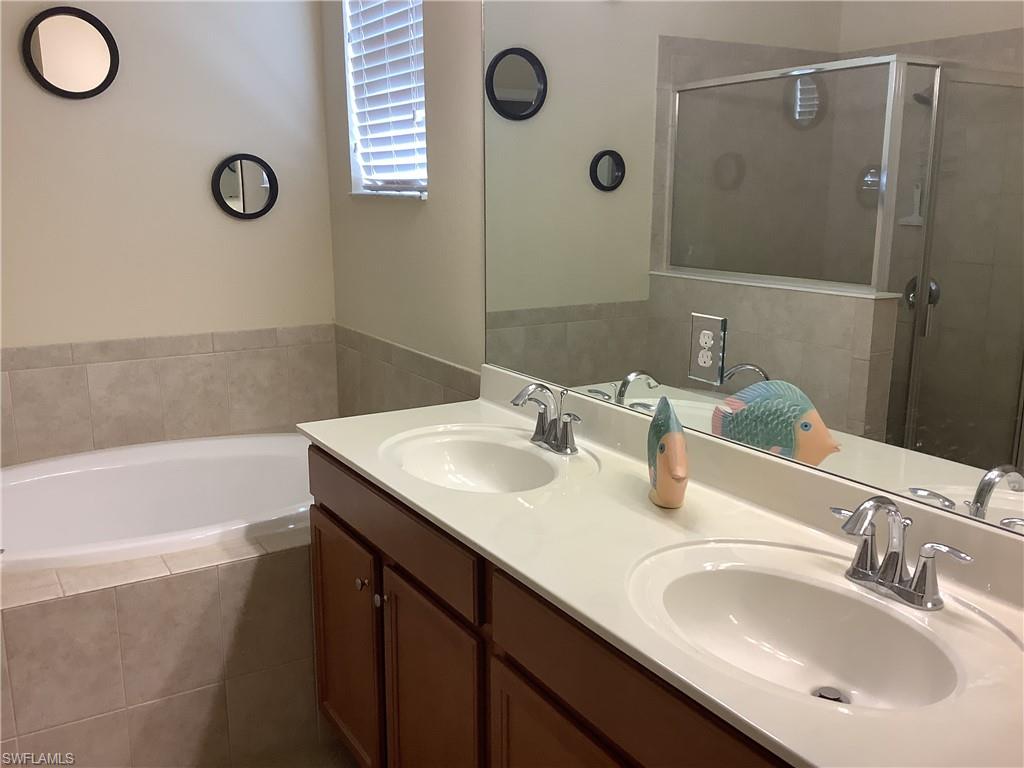 11422 Icarus Cir Property Photo 13
