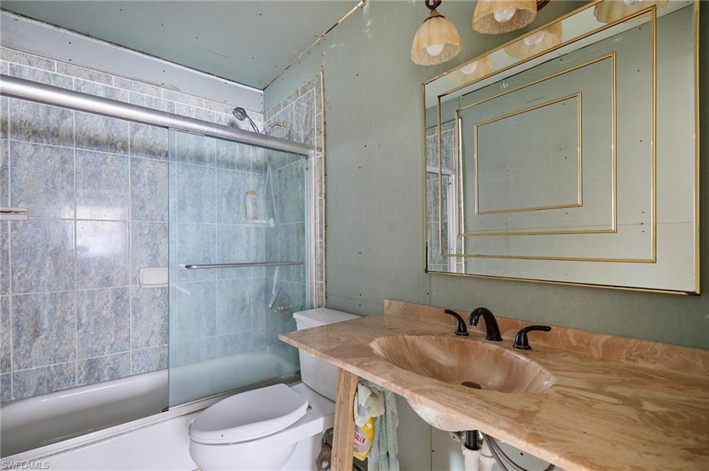 27620 Riverdale Ln Property Photo 7