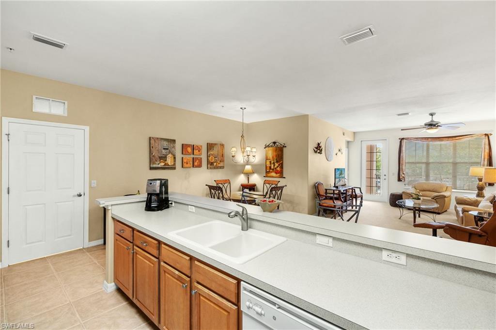 11711 Pasetto Ln # 205 Property Photo 12