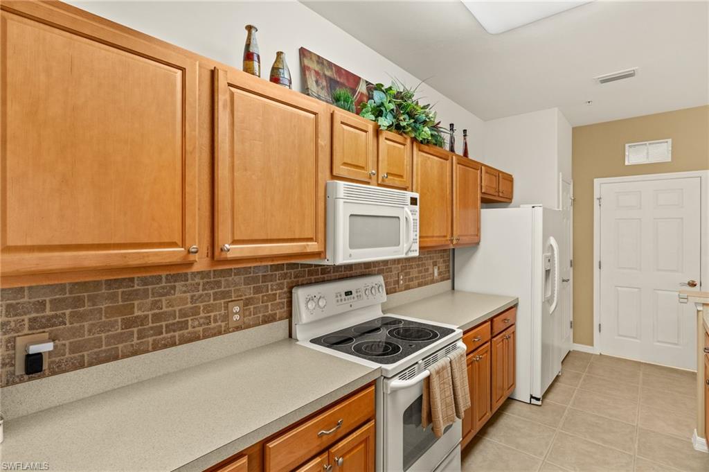 11711 Pasetto Ln # 205 Property Photo 13