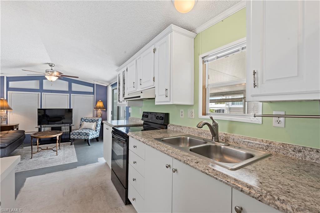 5756 Pink Panther Dr Property Photo