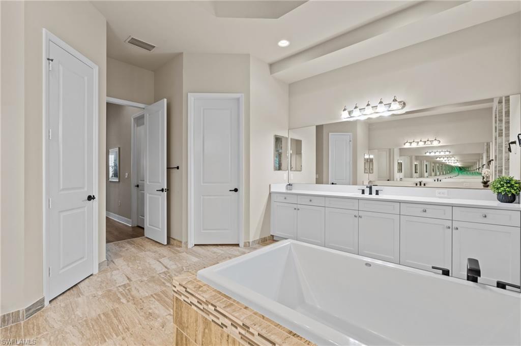 4644 Azalea Dr Property Photo 18