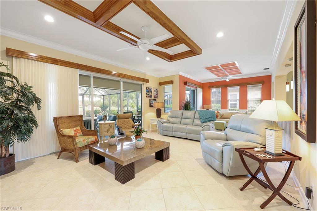 10527 Bellagio Dr Property Photo 4
