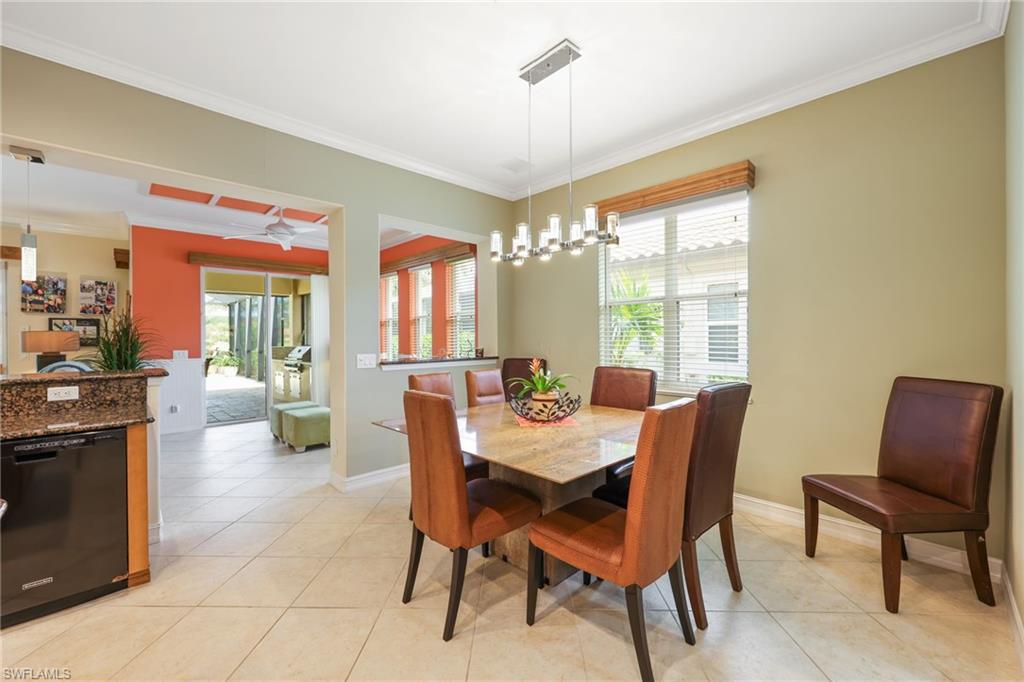 10527 Bellagio Dr Property Photo 24