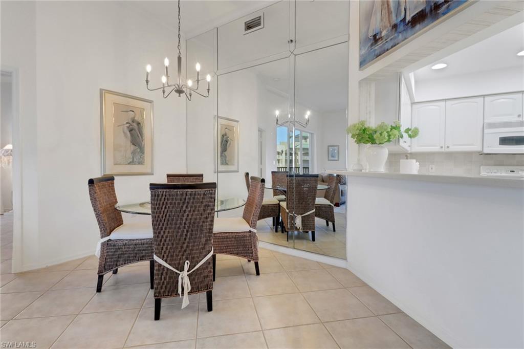 4183 Bay Beach Ln Property Photo 12