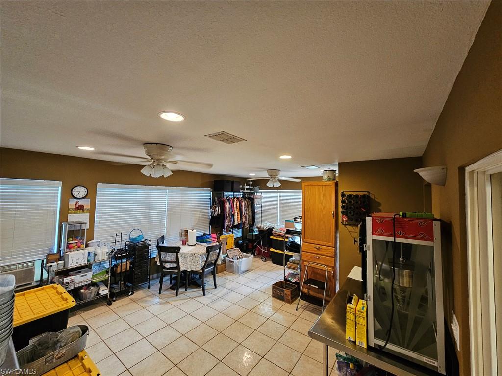 7193 Sw Bird Rd Property Photo 6