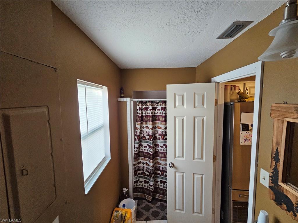 7193 Sw Bird Rd Property Photo 14